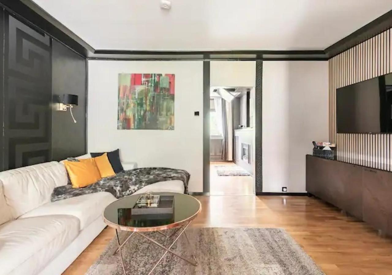 Miet-Kamp Ruhig, Zentral, Nahe Messe, Ausgefallenes Design 2 Schlafzimmer Berlin Bagian luar foto